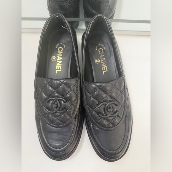 CHANEL Shoes - CHANEL Lambskin Quilted CC Turnlock Loafers black 38 1/2
